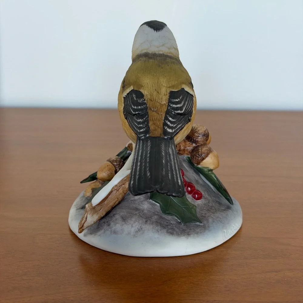 Andrea By Sadek 1994 Limited Edition Chickadee Holly Acorn Bird Figurine286/5000